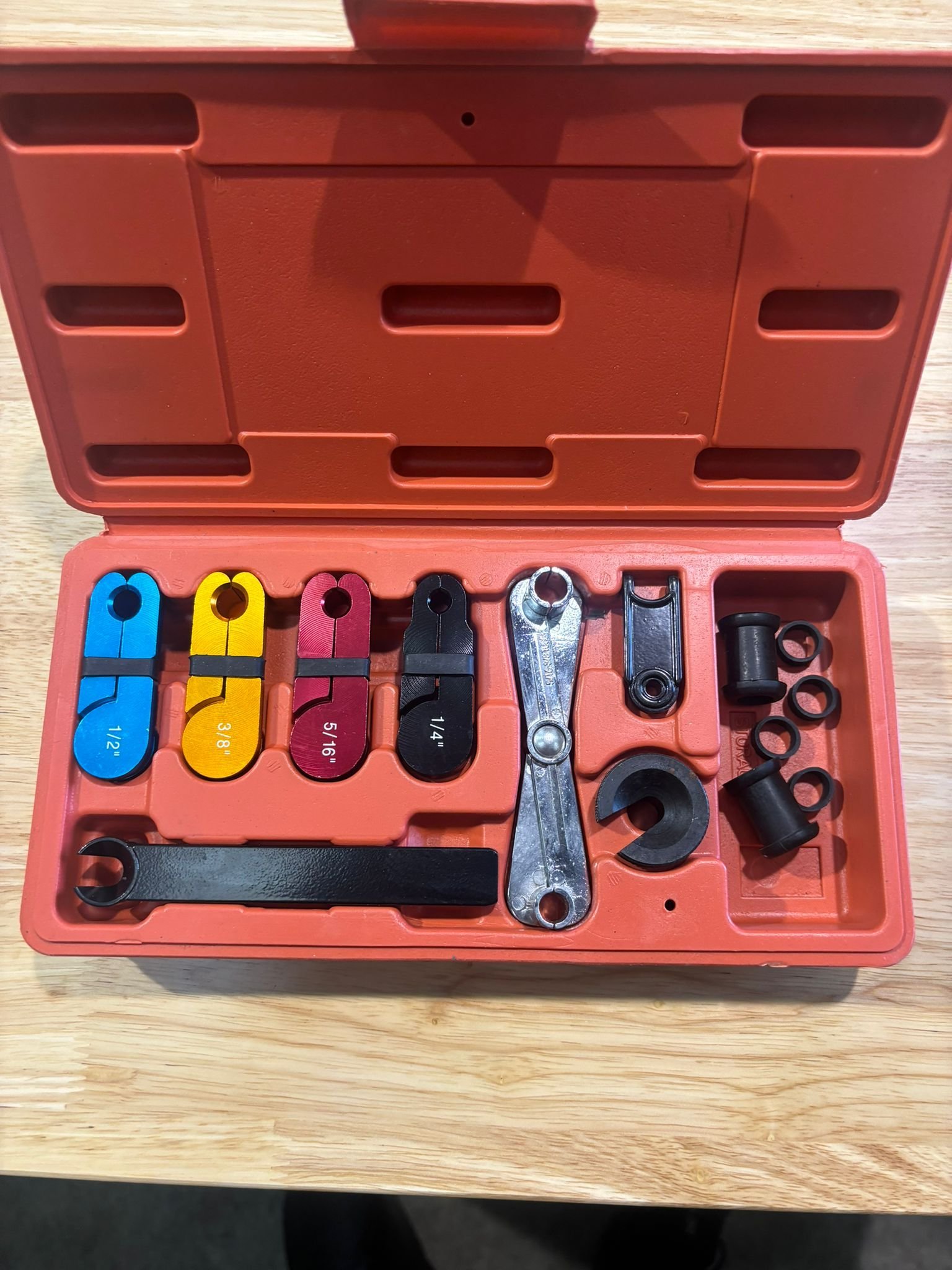 8 Piece Fuel and Transmission Line Disconnect Set