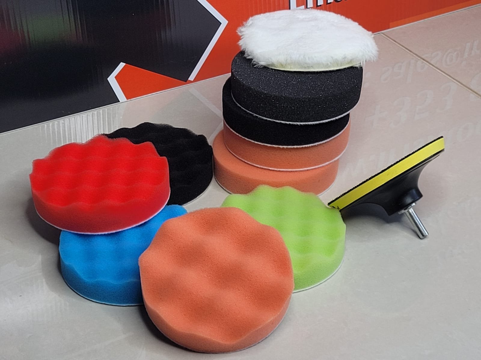 12 Piece Buffing and Polishing Kit