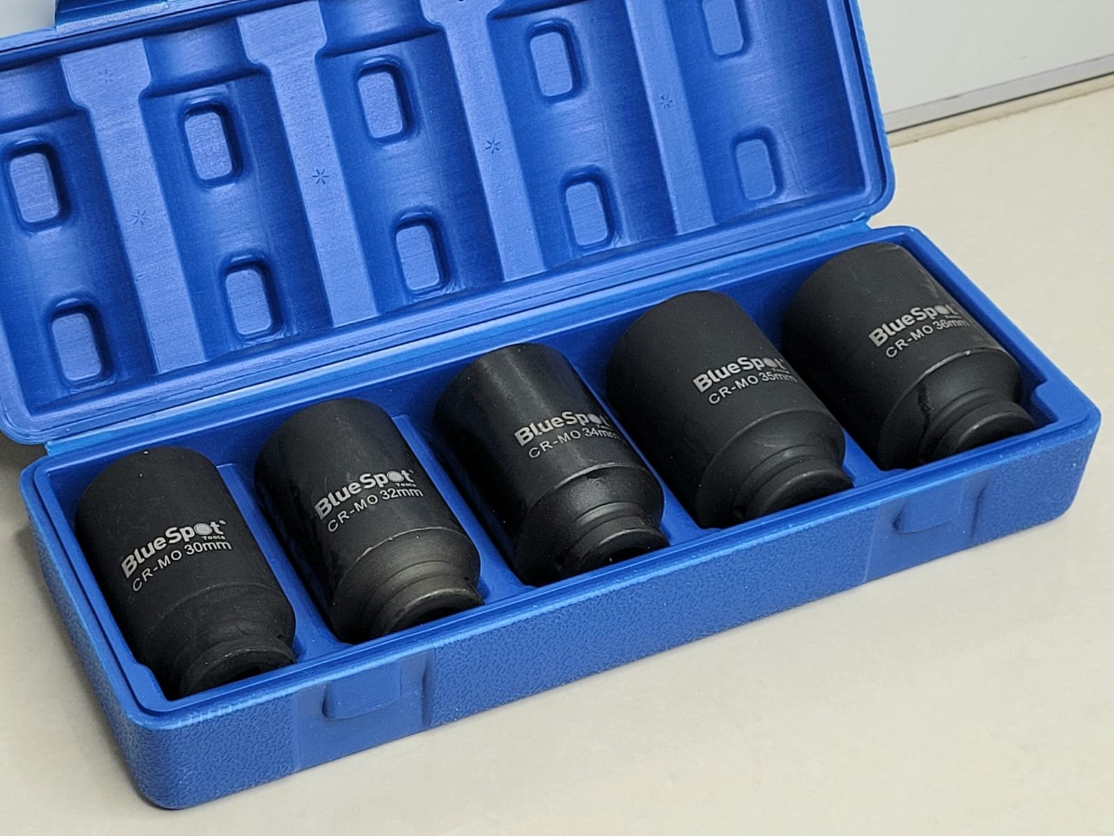 5 PIECE 12 POINT 1/2" METRIC CR-MO IMPACT HUB SOCKETS
