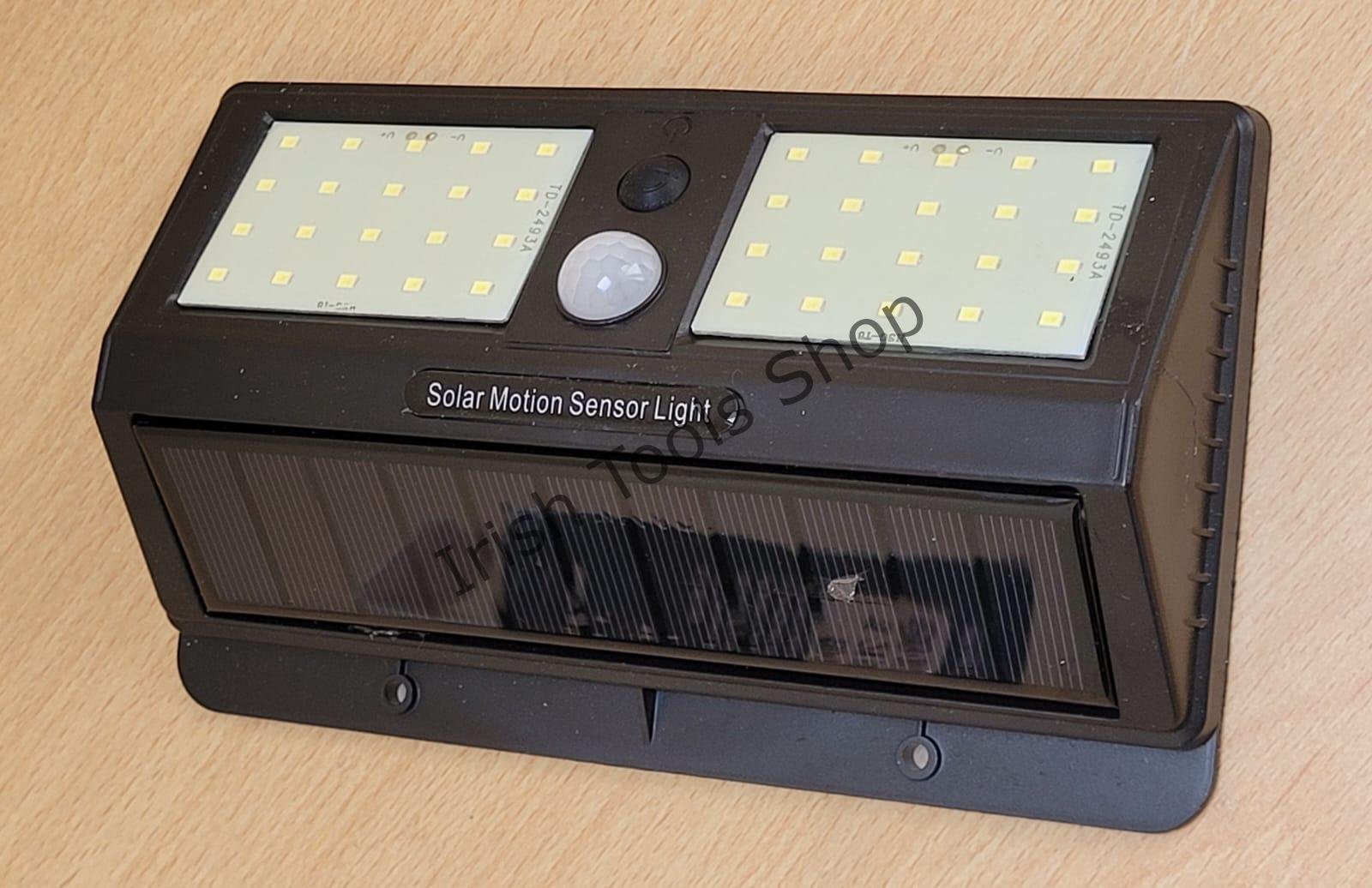 Automatic Solar Powered LED Sensor Wall Light