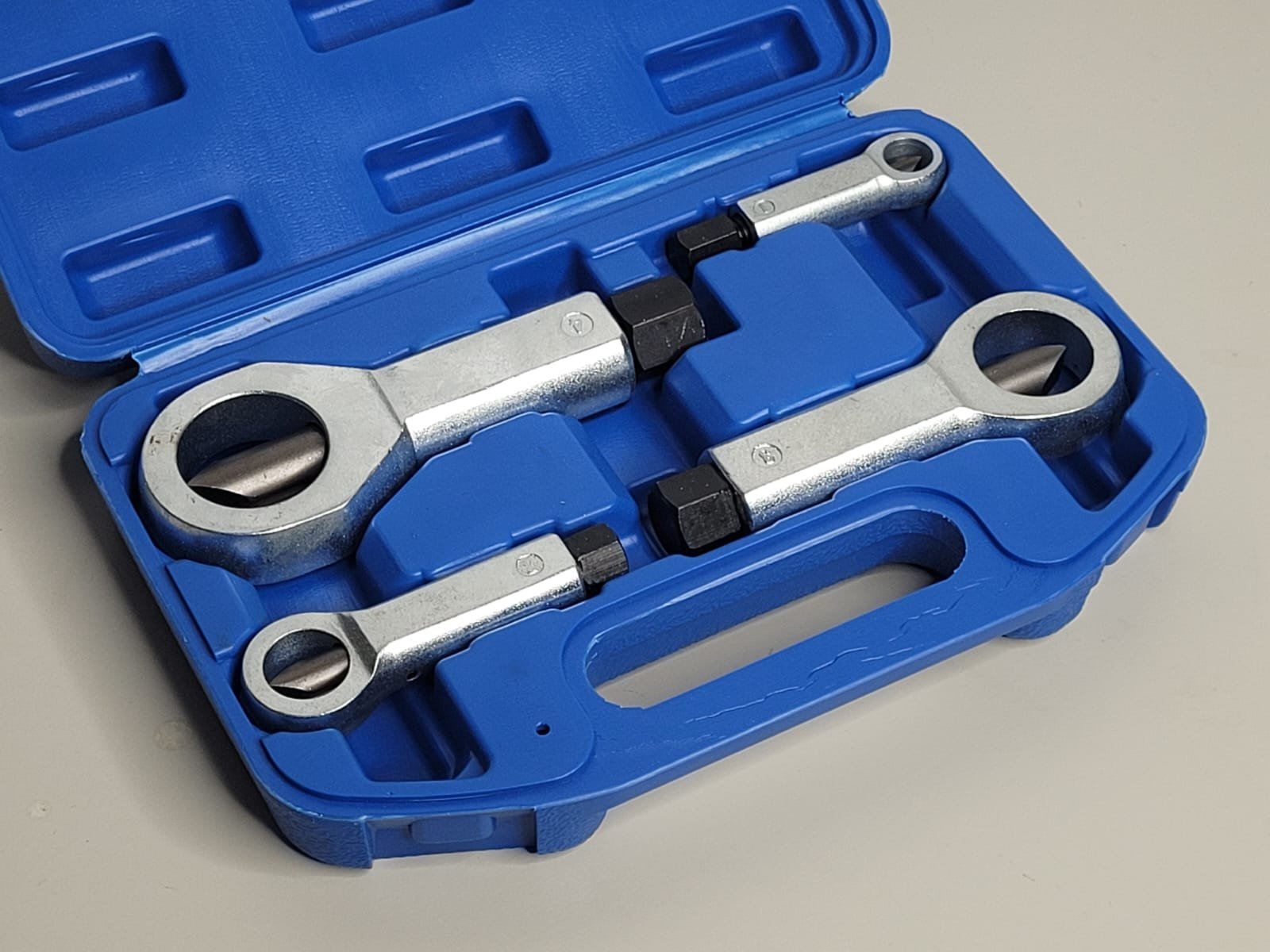 US PRO 4 Piece Nut Splitter Set 9 - 27mm For Damaged Or Corroded Nuts Without Damaging Bolt Thread
