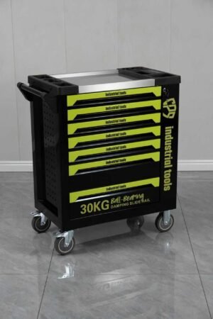 7 Drawer Tool Chest on Strong Castor Wheels & Complete With Full Set of Tools